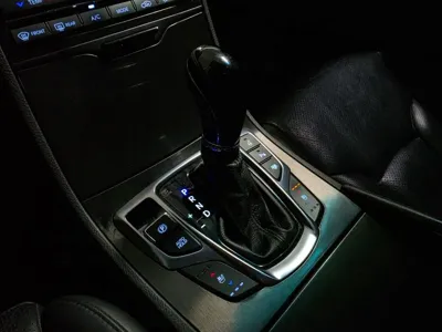 Hyundai Grandeur 2015, 231043 км, за 5990000 KRW - фото 15