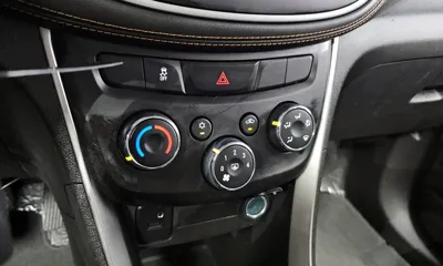 ChevroletGMDaewoo Trax 2019, 37262 км, за 7500000 KRW - фото 28