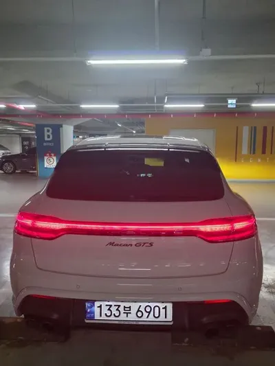 Porsche Macan 2023, 35200 км, за 98000000 KRW