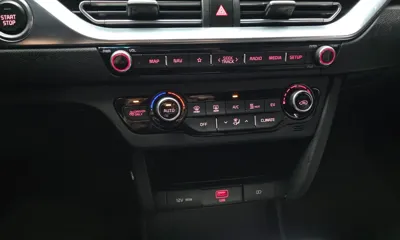 Kia Niro 2023, 168336 км, за 17500000 KRW - фото 16