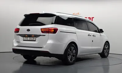 Kia Canival 2019, 120877 км, за 12990000 KRW - фото 2