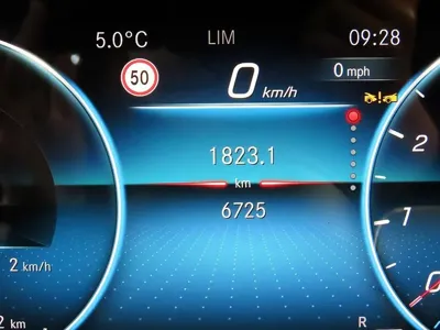 Mercedes-Benz CLS-Class 2023, 6718 км, за 73900000 KRW - фото 9