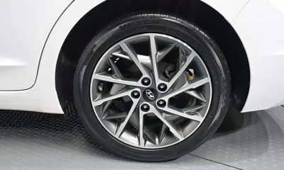 Hyundai Avante 2019, 98269 км, за 10500000 KRW - фото 21
