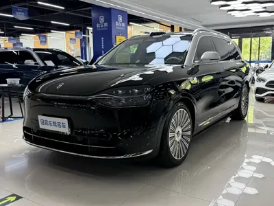 AITO 问界 AITO M9 2025, 13000 км, за 427800 CNY