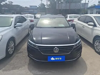 Volkswagen Lavida 2019, 70500 км, за 46800 CNY