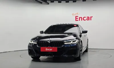 BMW 5-Series 2023, 59895 км, за 99990000 KRW