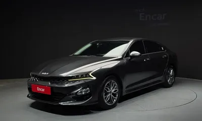 Kia K5 · 2023 год