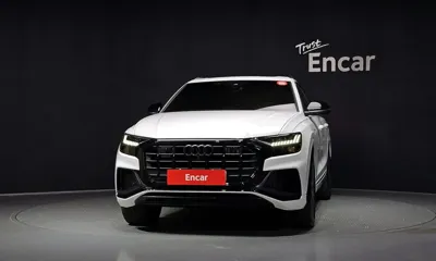 Audi Q8 2022, 41871 км, за 99990000 KRW