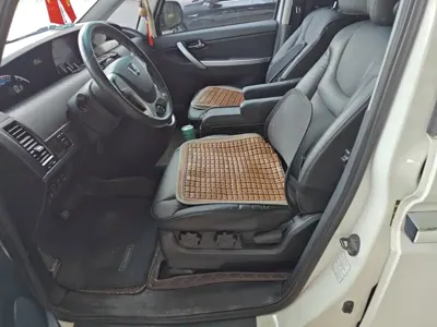 Luxgen Big 7 MPV 2017, 139400 км, за 24800 CNY - фото 12