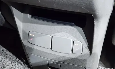 Kia Canival 2016, 129265 км, за 8600000 KRW - фото 12