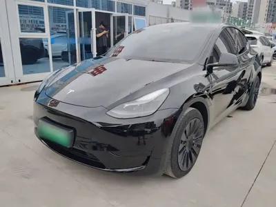 Tesla Model Y 2023, 85300 км, за 153400 CNY