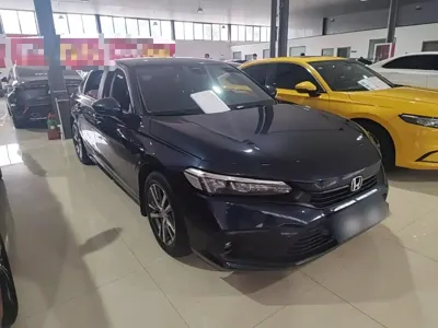 Honda Civic 2023, 17500 км, за 84100 CNY - фото 4