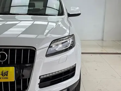 Audi Q7 2015, 120000 км, за 63800 CNY
