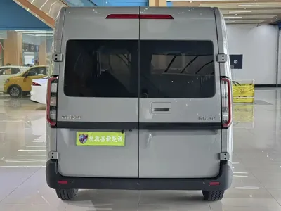 Yuan Cheng 远程超级VAN 2025, 18000 км, за 106800 CNY - фото 8