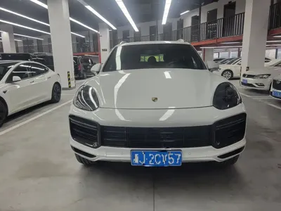 Porsche Cayenne 2014, 130000 км, за 137000 CNY