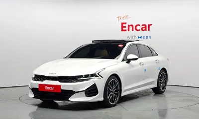 Kia K5 · 2023 год