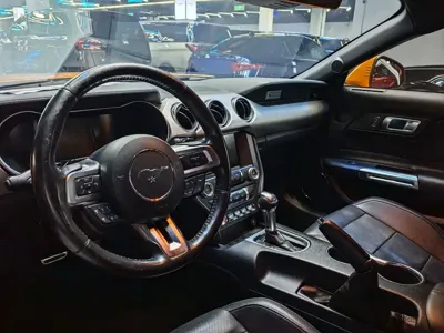 Ford Mustang 2019, 58000 км, за 126300 CNY - фото 5