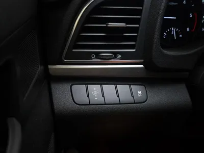 Hyundai Avante 2016, 182657 км, за 5900000 KRW - фото 9