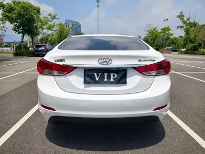 Hyundai Elantra Langdong 2016, 130000 км, за 24000 CNY - фото 12