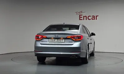 Hyundai Sonata 2015, 117822 км, за 7700000 KRW