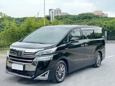Toyota Vellfire · 2022 год