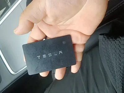 Tesla Model 3 2021, 104000 км, за 108400 CNY - фото 9
