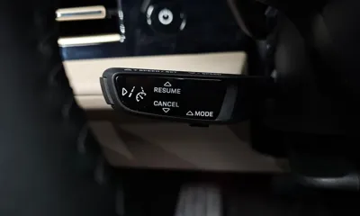 Porsche Taycan 2023, 23011 км, за 105000000 KRW - фото 31