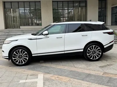 Land Rover Velar 2018, 90000 км, за 159800 CNY