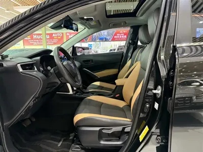 Toyota Corolla Cross 2023, 33000 км, за 78800 CNY - фото 9