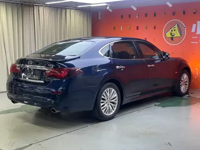 Infiniti Q70 2020, 71000 км, за 103800 CNY