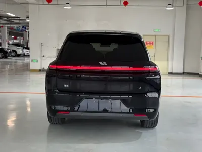 Li Auto Li L8 2023, 37000 км, за 225000 CNY - фото 8