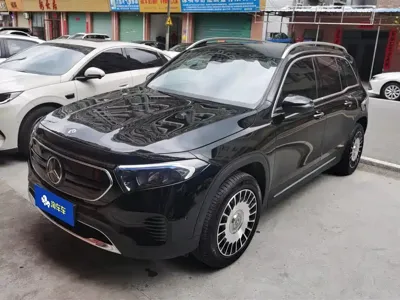 Mercedes-Benz EQB · 2023 год