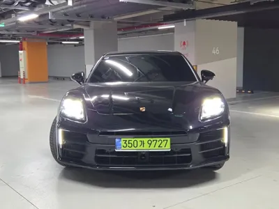 Porsche Panamera 2025, 10000 км, за 188790000 KRW