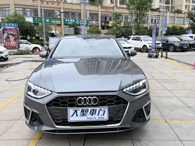 Audi A4L 2020, 80000 км, за 126800 CNY - фото 2