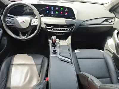 Cadillac CT5 2024, 11000 км, за 156400 CNY