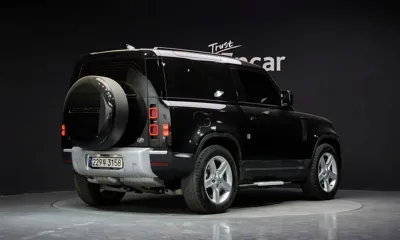 Land Rover Defender 2023, 96448 км, за 55900000 KRW
