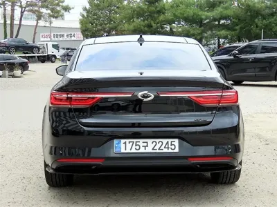 Renault-KoreaSamsung SM6 2024, 9777 км, за 27400000 KRW