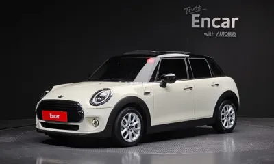 MINI Cooper · 2020 год