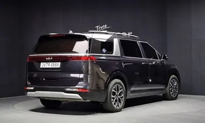 Kia Canival 2023, 99121 км, за 18990000 KRW