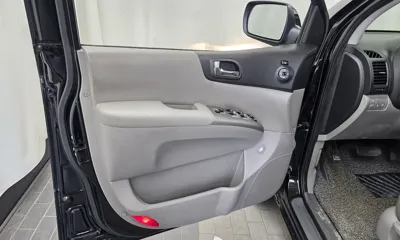 Kia Canival 2013, 151205 км, за 4200000 KRW - фото 24