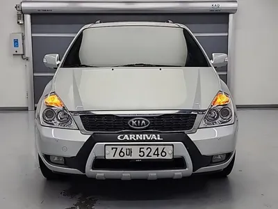 Kia Canival 2012, 226603 км, за 3800000 KRW