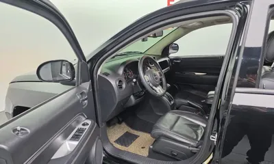 Jeep Compass 2015, 78179 км, за 7900000 KRW - фото 11