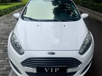 Ford Fiesta 2015, 104000 км, за 18000 CNY