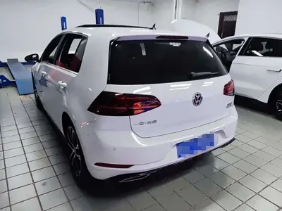 Volkswagen Golf 2020, 7500 км, за 75000 CNY - фото 5
