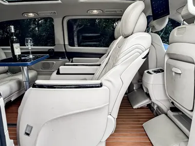 Mercedes-Benz V-Class 2021, 89000 км, за 220000 CNY - фото 30