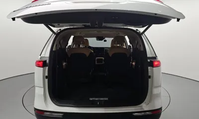 Kia Canival 2021, 59980 км, за 25500000 KRW - фото 20