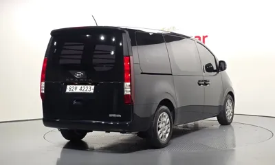 Hyundai Staria 2022, 90390 км, за 21000000 KRW