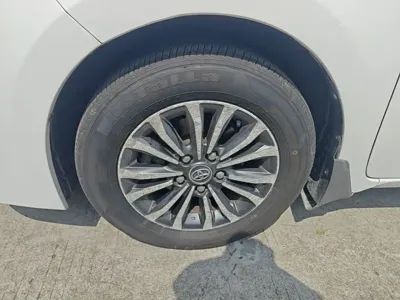 Toyota Corolla 2019, 46900 км, за 43800 CNY - фото 23
