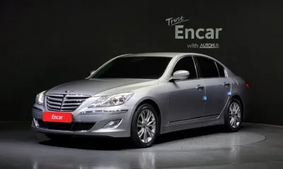 Hyundai Genesis · 2012 год