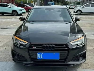 Audi A4L 2016, 120000 км, за 65800 CNY - фото 2